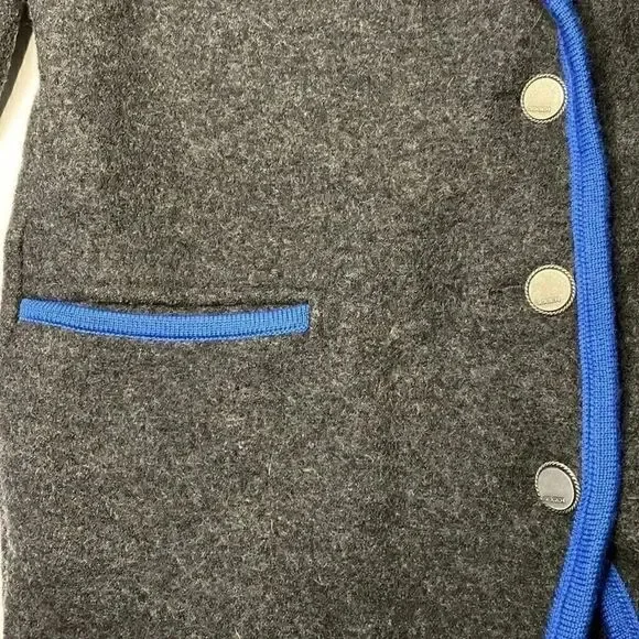 Geiger Collections Made in Austria Coat - Picture 6 of 11